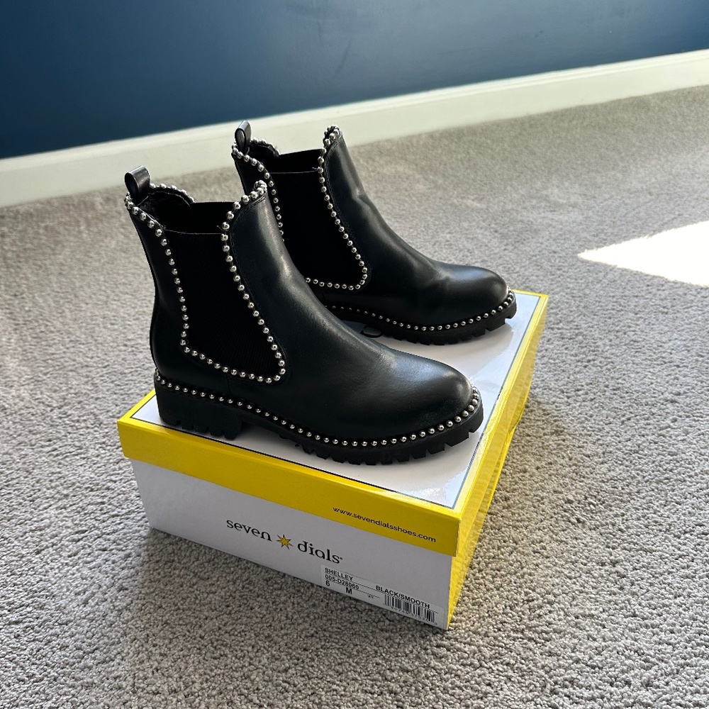 Seven Dials Studded Chelsea Boots Women Size 6